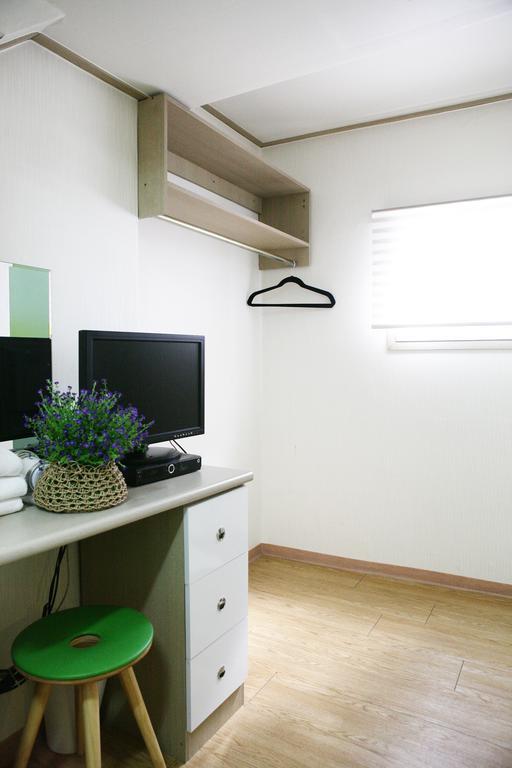 K-Pop Residence Myeongdong 1 Seoul Rum bild